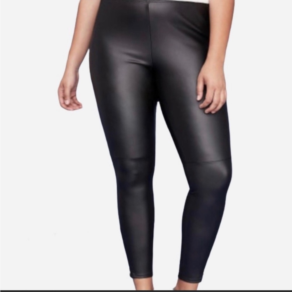 Rachel Zoe Leggings Black NWT Coated and shiny Size 2X plus